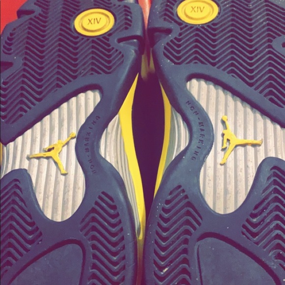 Jordan 14 Retro Thunder - Picture 6 of 8